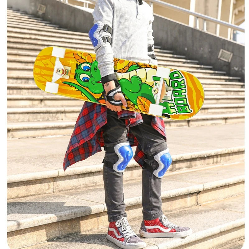 Double Kick Shock-Absorbing 4-Wheel Skateboard for Adults, Professional Street for Beginners, Scratch-Proof Durable for Tricks
